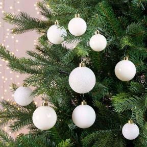 30 Winter White Baubles