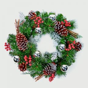 Silver Dressed Wreath 40cm